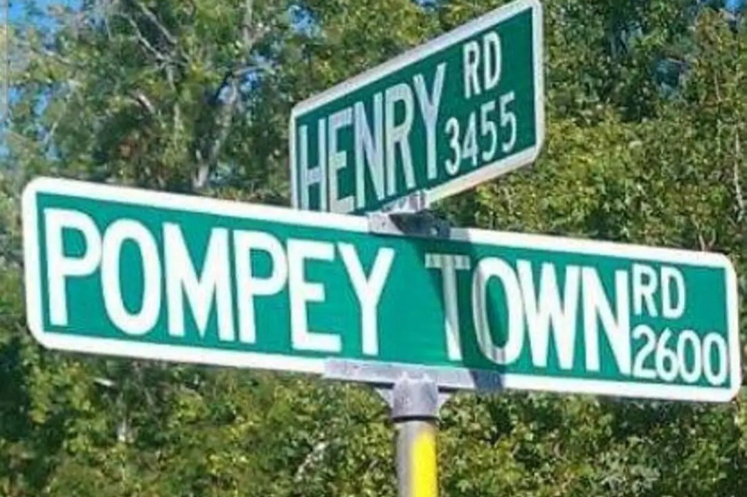 Pompey Town Road street sign